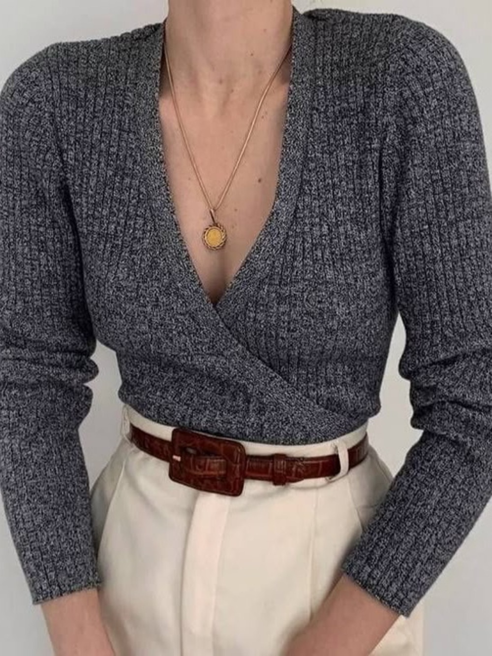 Abercrombie & Fitch Sweater Gray V-Neck Long Sleeve Wrap Women’s Size Small